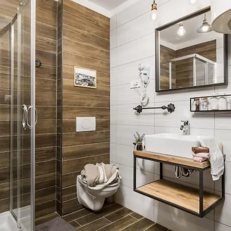 Four Seasons Apartment Rijeka Exterior photo